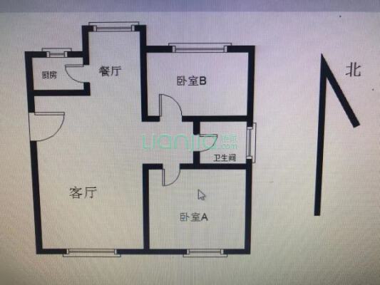 此房户型方正，无抵押无贷款，楼层好