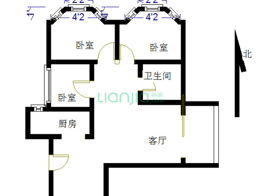 尊海朝南3房，客厅带阳台，2个卧室带飘窗看海景